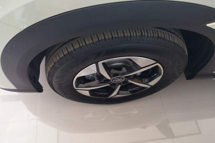 Used BYD Yuan UP 2025 Intelligent Driving Version 401 km Beyond-Range Edition