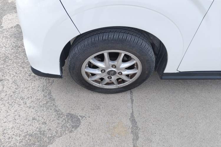 Used LINGBOX 2021 Comfort Edition Left Front Wheel Hub