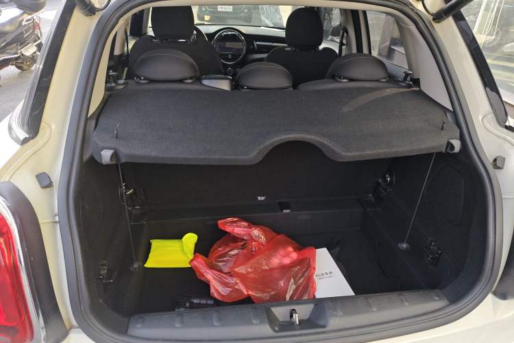 Used MINI MINI 2018 1.5T COOPER Classic Edition Five-Door Version