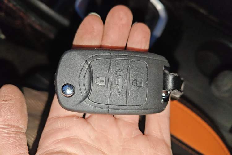 Used Baojun 310 2016 1.2L Manual Luxury Model
