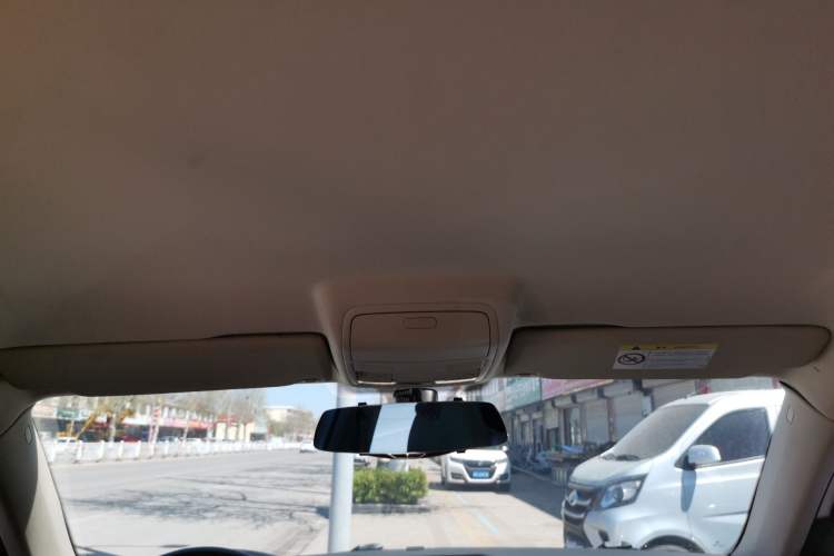 Used Volkswagen Tiguan 2015 1.8TSI Automatic Two-Wheel Drive Comfort Edition Headliner