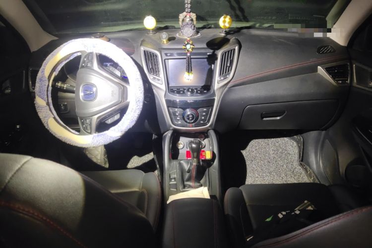 Used Changan CS75 2017 Shangkui Edition 1.5T Manual Fengxiang Model