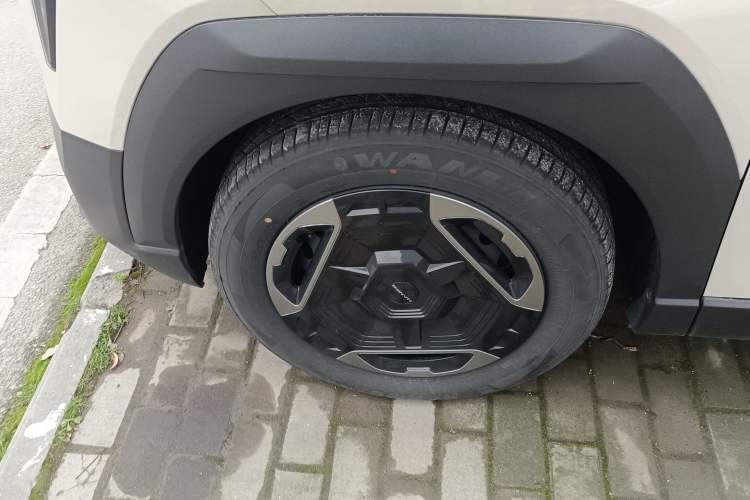 Used Dongfeng NAMMI 06 2025 401 Air
