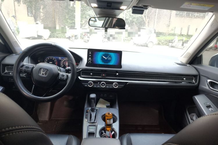 Used Honda Civic 2023 240TURBO CVT Dynamic · Center Stage Special Edition
