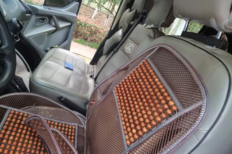 Used Ford Transit 2019 2.0T Diesel Multi-Purpose Commercial Vehicle Short Wheelbase Low Roof 6-Seater China VI Standard
