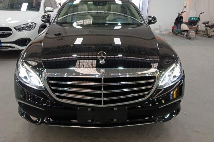 Used Mercedes-Benz E-Class 2016 E 200 L Front
