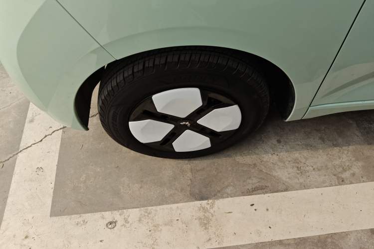 Used Wuling Hongguang MINIEV 2024 3rd Generation 215km Advanced Version