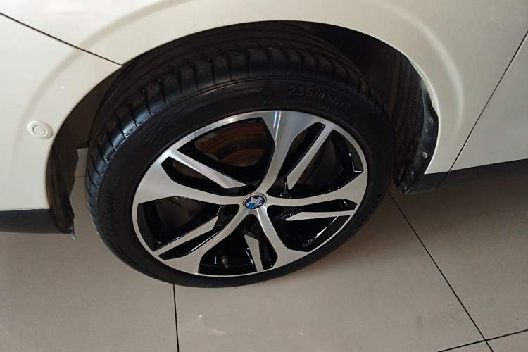 Used Venucia T90 2017 2.0L CVT Leading Edition