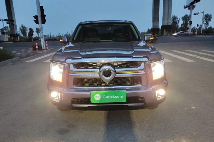 Used Great Wall King Kong Poer 2023 2.0T Automatic Diesel Two-Wheel-Drive Elite Version Flatbed GW4D20M
