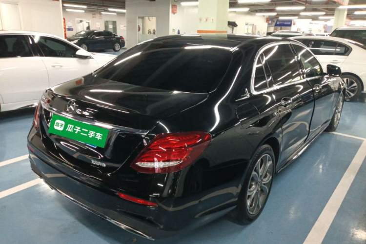 Used Mercedes-Benz E-Class 2020 E 300 L Sporty and Stylish Model Rear Right 45 Deg