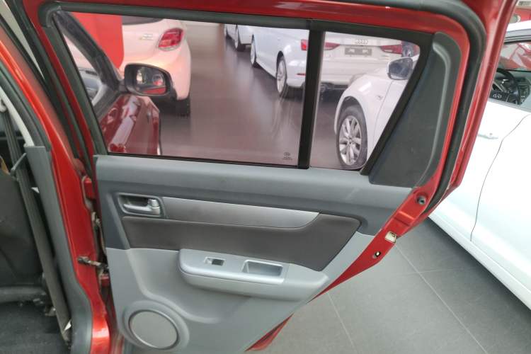 Used Suzuki Swift 2014 1.5L Automatic Fashion Edition