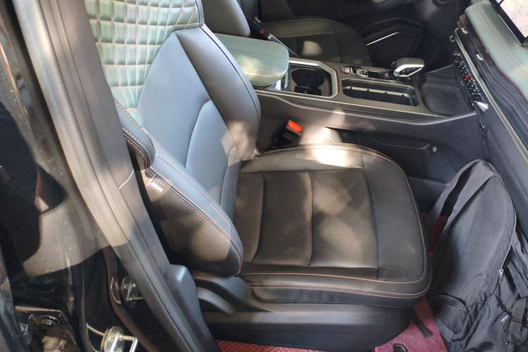 Used Geely Auto Haoyue L 2023 2.0T DCT Prestige Edition