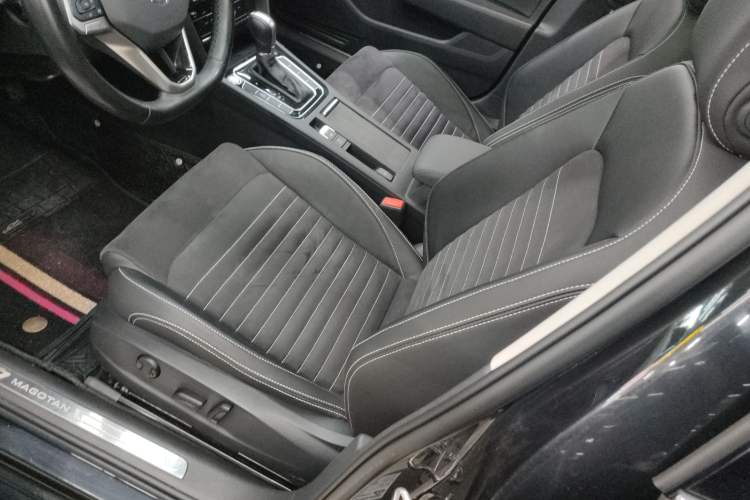 Used Volkswagen Magotan 2020 330TSI DSG Luxury Edition
