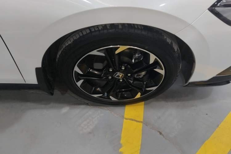 Used Honda Civic 2022 240TURBO CVT Dynamic Edition Right Rear Wheel Hub