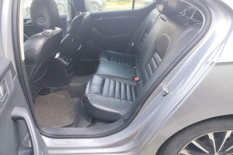 Used Skoda Superb 2016 TSI330 DSG Smart Drive Edition