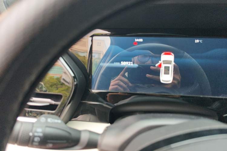 Used Geely Auto Monjaro L 2023 2.0TD High-Power Automatic Two-Wheel Drive Flagship Version
