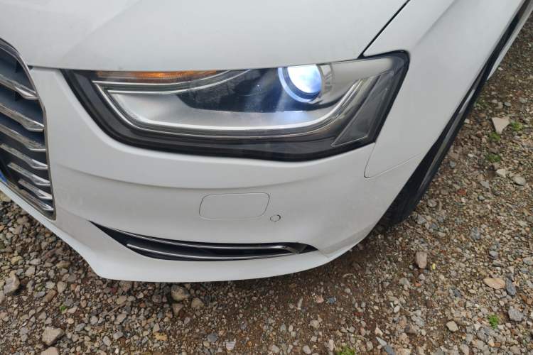 Used Audi A4L 2013 35 TFSI Automatic Standard Model
