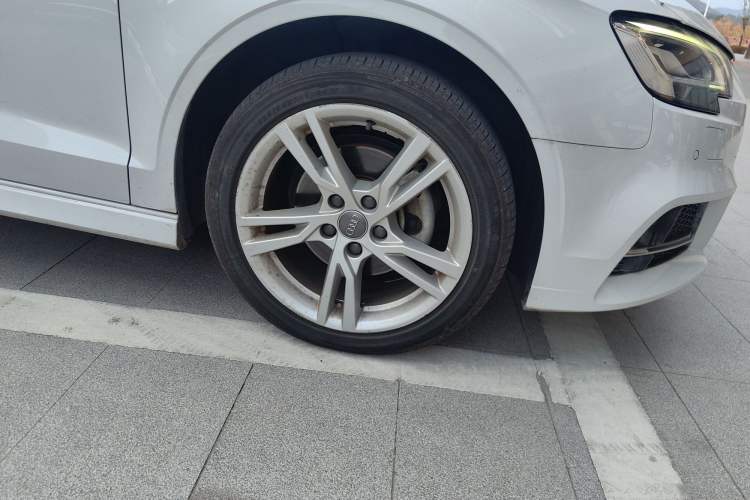 Used Audi A3 2020 Limousine 35 TFSI Fashion Edition China VI Emission Standard
