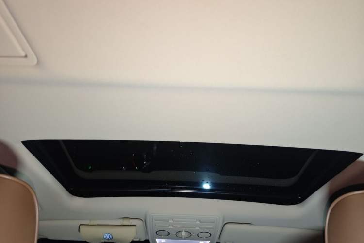 Used Volkswagen Phaeton 2014 3.0L Business Model
