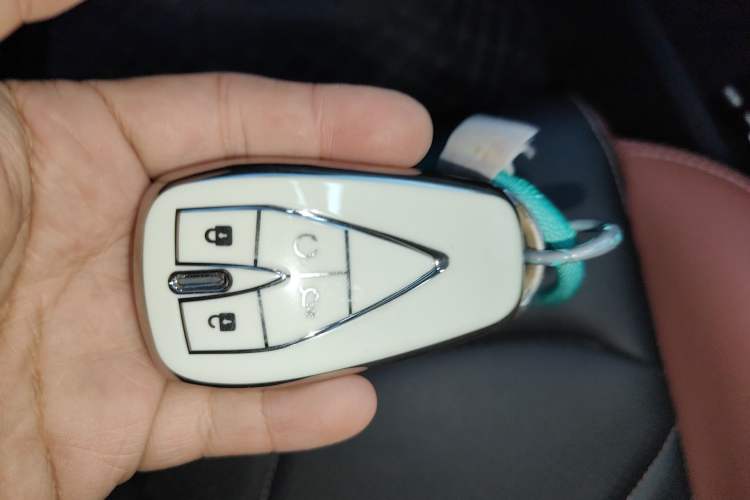 Used CHANGAN Eado 2022 PLUS Blue Whale NE 1.4T GDI DCT Prestige Edition
