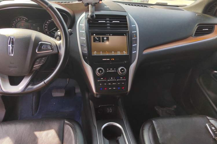 Used Lincoln MKC 2019 2.0T Two-Wheel Drive Zunya Version China VI Standard