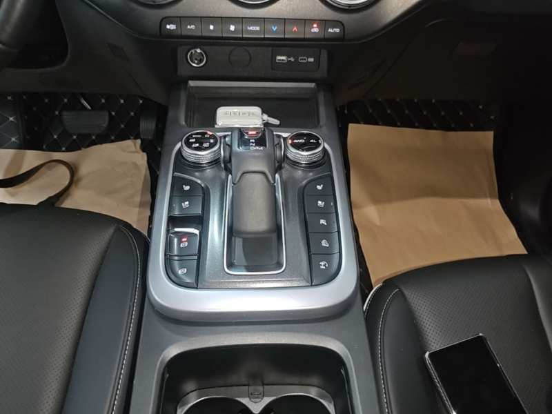 Used Tank 300 2023 City Edition 2.0T—Stylish as Ever — 13