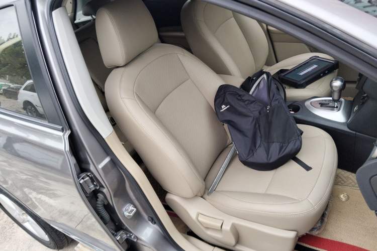 Used Nissan Qashqai 2015 2.0 XL Coolfire CVT 2WD
