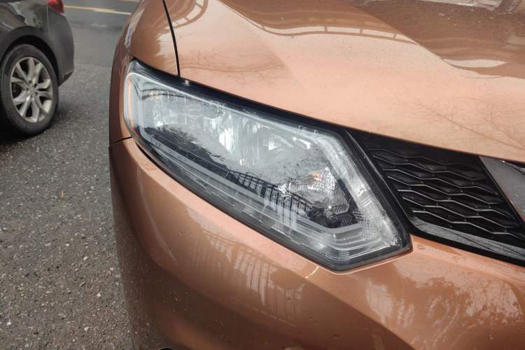 Used Nissan X-Trail 2014 2.0L CVT Smart Edition 2WD
