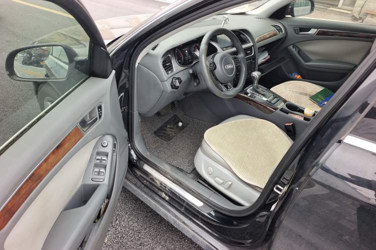 Used Audi A4L 2013 35 TFSI Automatic Comfort Model