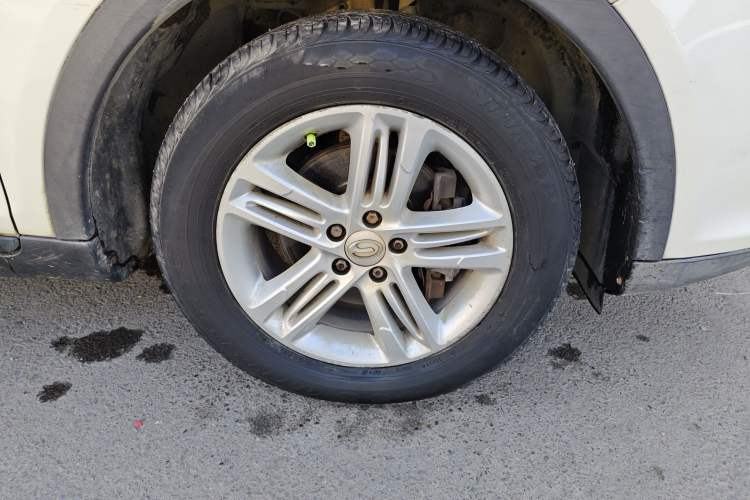 Used GAC Trumpchi GS5 2013 2.0L Manual Two-Wheel Drive Special Edition in Light Interior