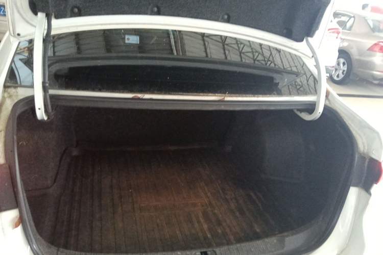 Used Buick GT 2021 Revised Version Flagship 1.5L Automatic Elite Edition Trunk