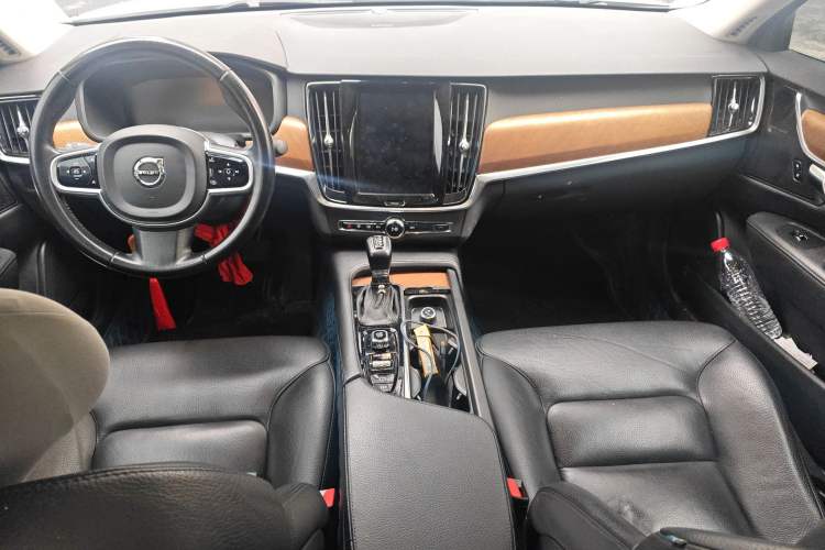 Used Volvo S90 2018 T5 Zhiyuan Edition