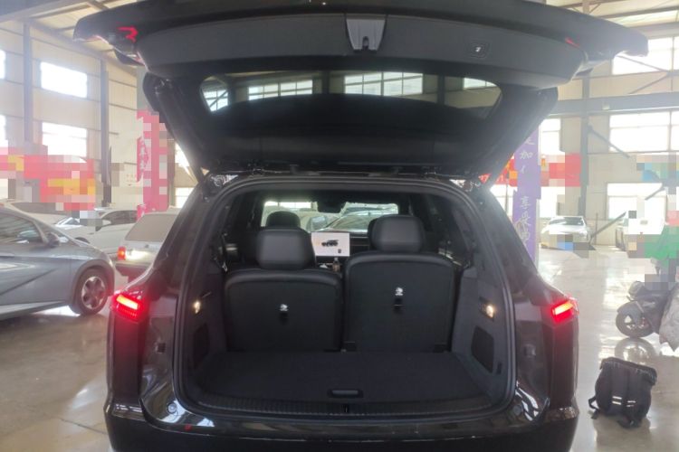 Used ONVO Luxeed L90 2025 Model—Max Six-Seater Version Trunk