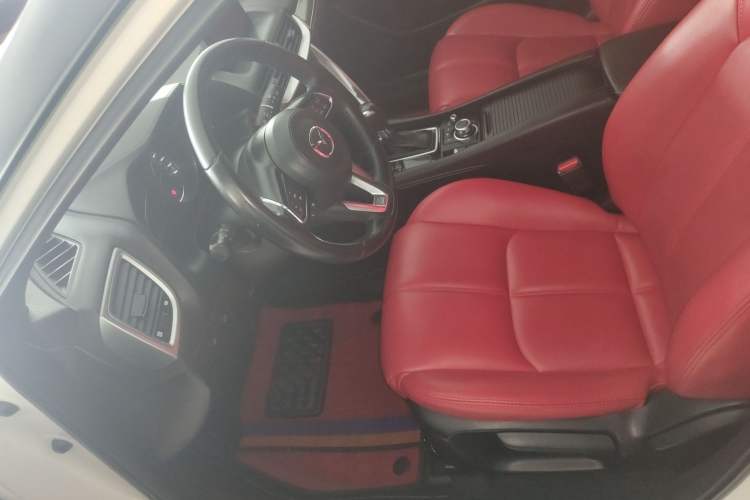 Used Mazda CX-4 2018 2.0L Automatic Two-Wheel Drive Blue Sky Premium Upgrade Version China V Standard Left Front Seat