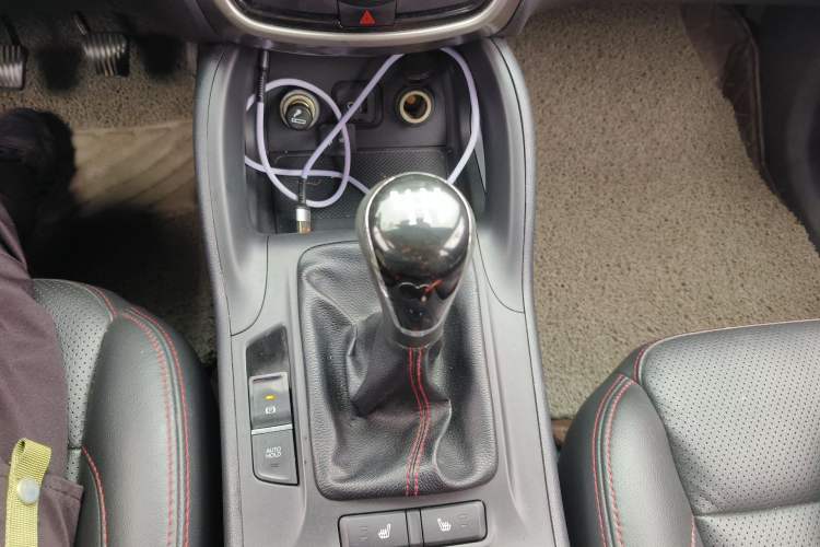 Used CHANGAN CS75 2014 2.0L Manual Leading Model China V Standard Gear Lever