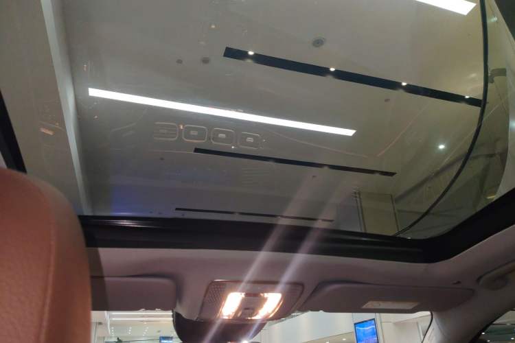 Used Mercedes-Benz GLE 2025 GLE 350 4MATIC Stylish Model
