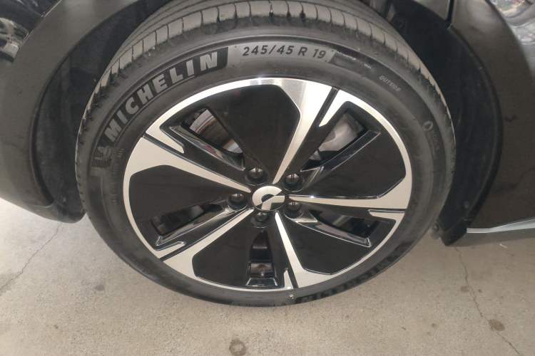 Used Nio ET5T 2023 75 kWh Touring