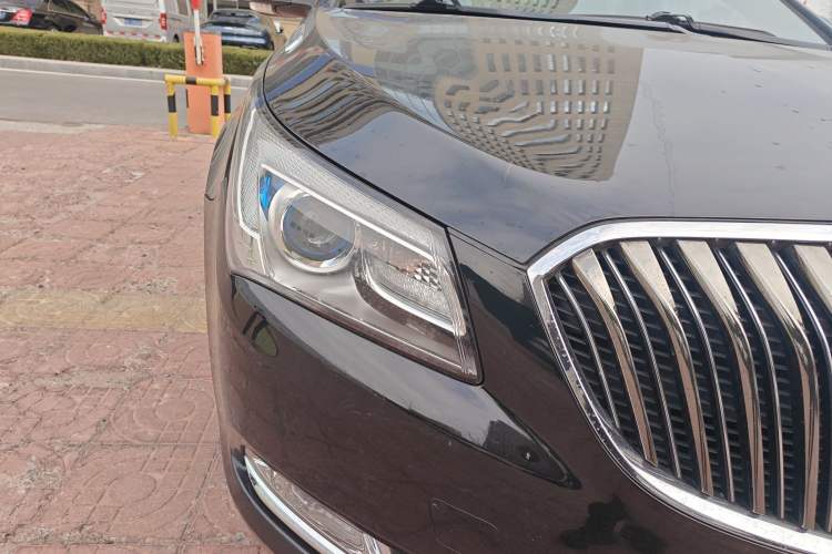 Used Buick LaCrosse 2013 2.4L SIDI Leading Comfort Version
