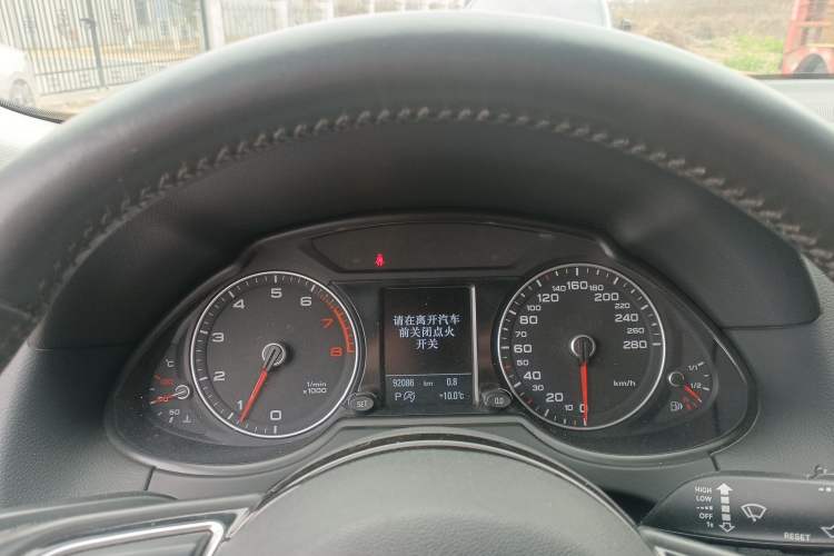 Used Audi Q5 2017 Plus 40 TFSI Technology Model