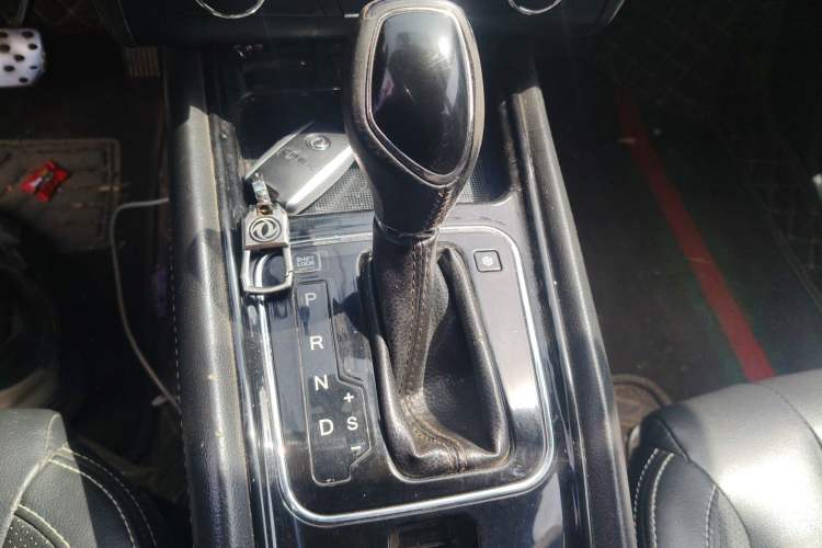 Used Dongfeng Fengon 580 2017 1.5T CVT Luxury Model