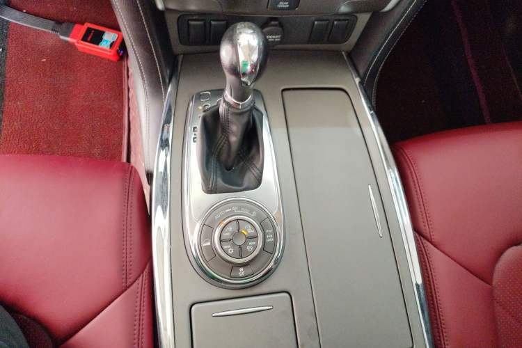 Used Nissan Patrol 2018 4.0L LinkedIn Edition