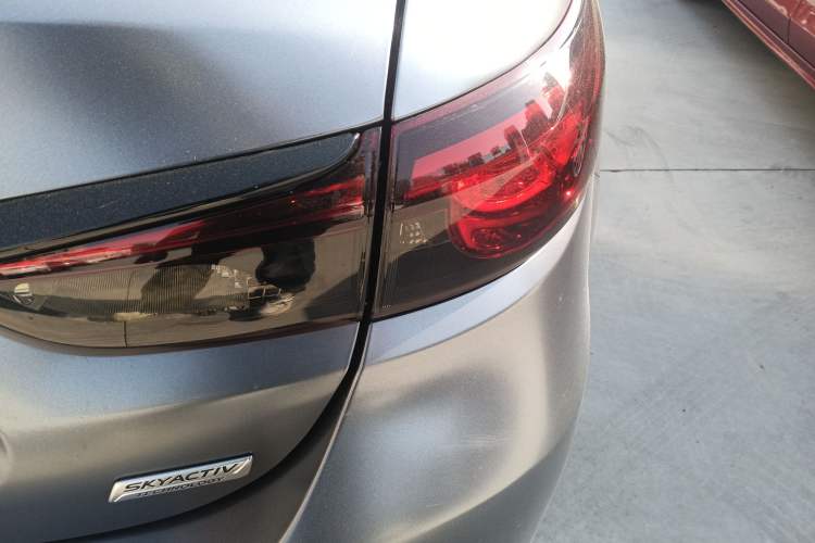 Used Mazda Atenza 2017 2.5L Skyactiv Sport Edition
