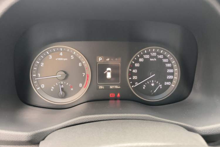 Used Hyundai Tucson 2015 1.6T Dual-Clutch Two-Wheel-Drive Smart Model
