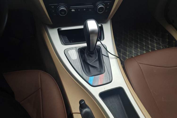 Used BMW 3 Series 2011 318i Leading Model Gear Lever