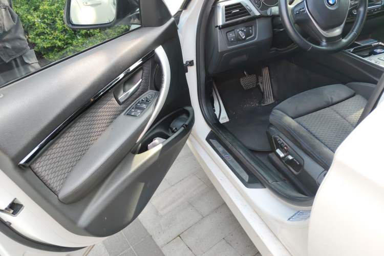 Used BMW 3 Series 2017 320i M Sport