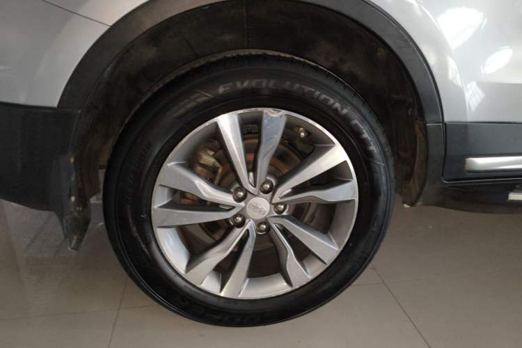 Used Geely Auto Emgrand X7 Sport 2016 1.8TD Automatic ZhiZun Version Right Rear Wheel Hub