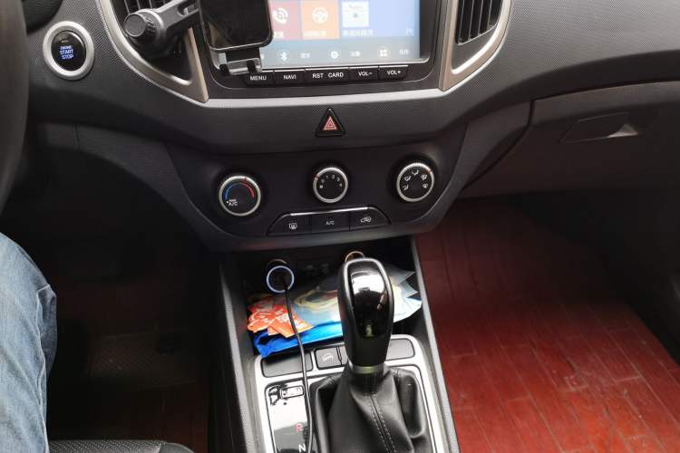 Used Hyundai ix25 2015 1.6L Automatic Two-Wheel Drive Smart GLS Trim