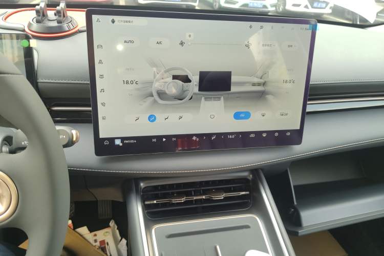 Used Baojun Yunhai 2025 Model 500km Pure Electric Travel Edition
