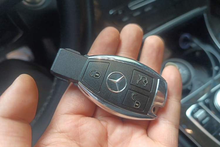 Used Mercedes-Benz GLC 2019 GLC 260 L 4MATIC Luxury Model
