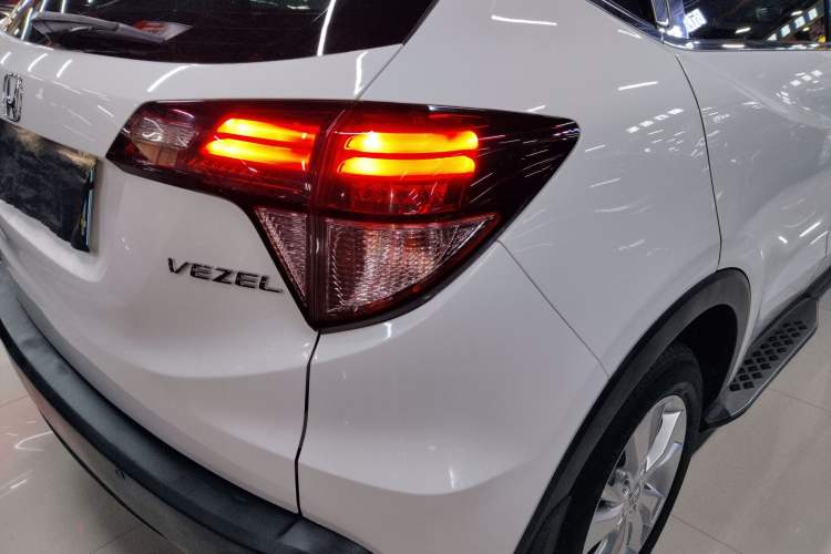 Used Honda Vezel 2017 1.5L CVT 2WD Comfort Model